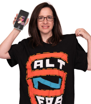 Kellam Gaddy with Salt 'n Pepa shirt