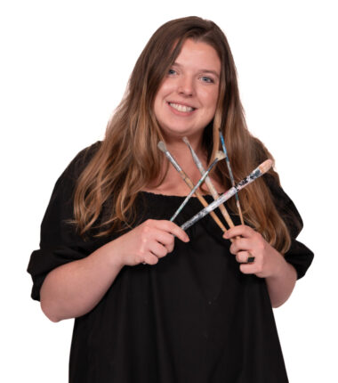 Lyndsey Jones with paint brushes