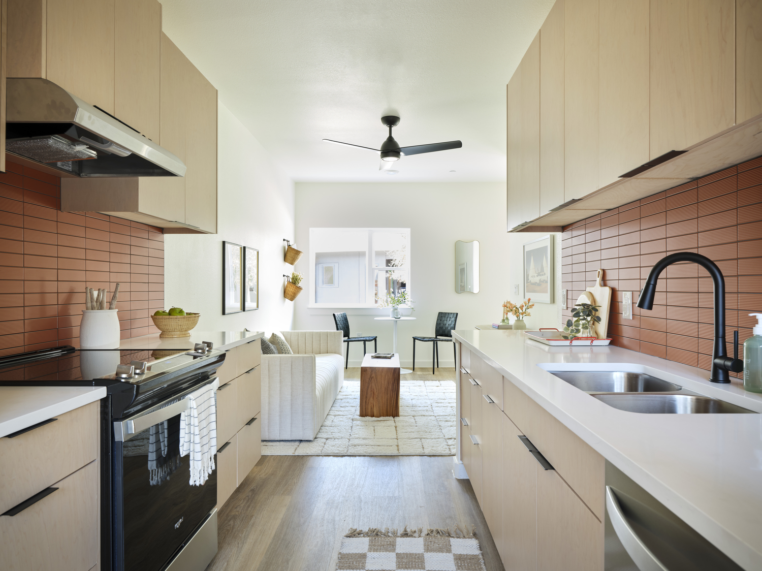 Industry SOMA Kitchen